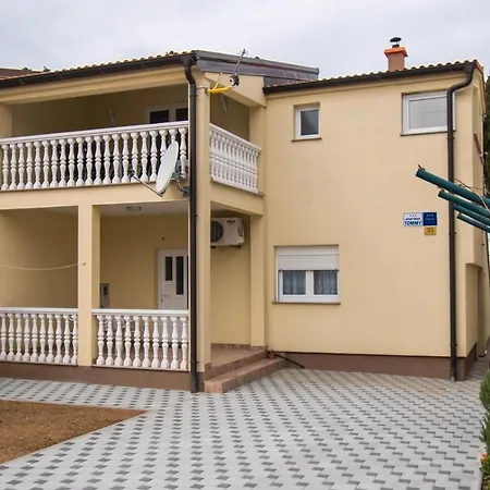 Apartment Tommy